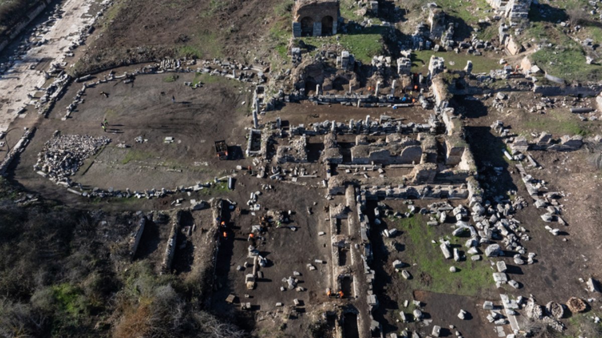 Roma’nın 70 dönümlük kompleks hamamı gün yüzüne çıkıyor