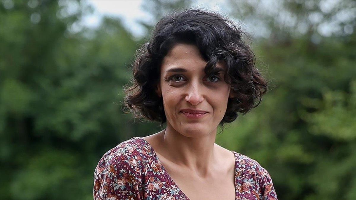 Adile filminde Ayşen Gruda’yı Elif Nur Kerkük canlandıracak